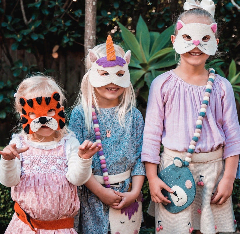 Dress ups
