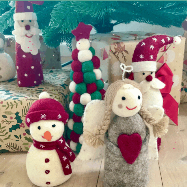 Felt ball tree – red/white/ green 25cm x 13cm
