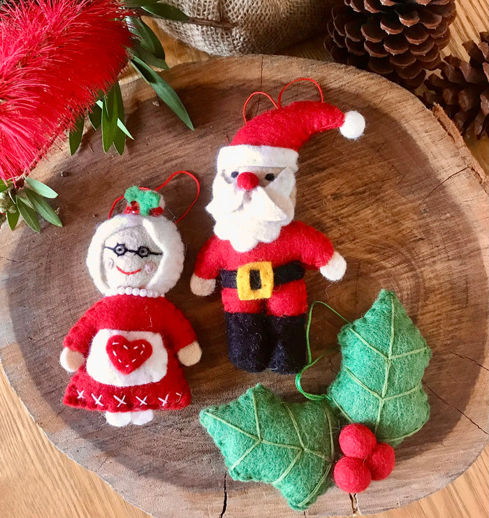 Mr & Mrs Claus Christmas Decoration - Pashom