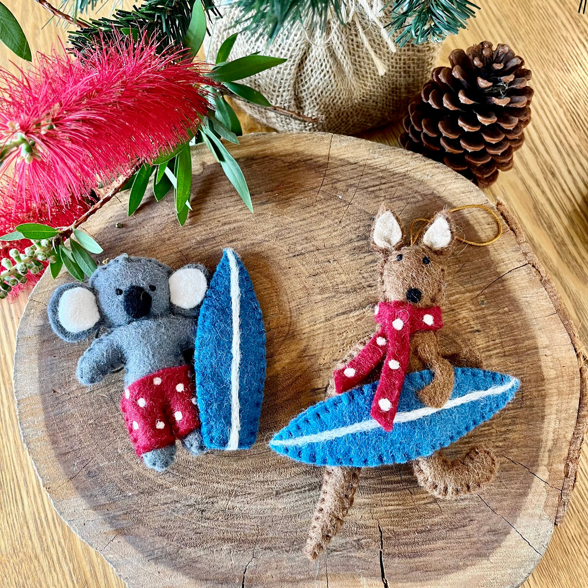 Christmas Koalas with Surfboard and bikini - Pashom