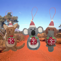 Aussie Animals with presents - Pashom