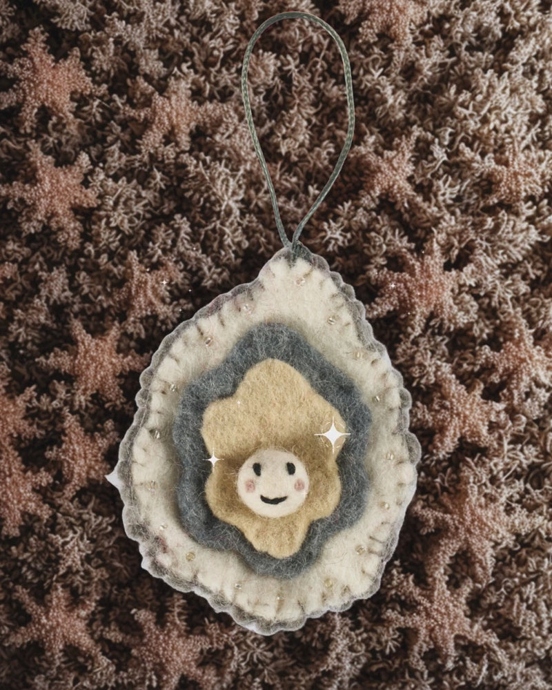 Oyster Christmas decoration