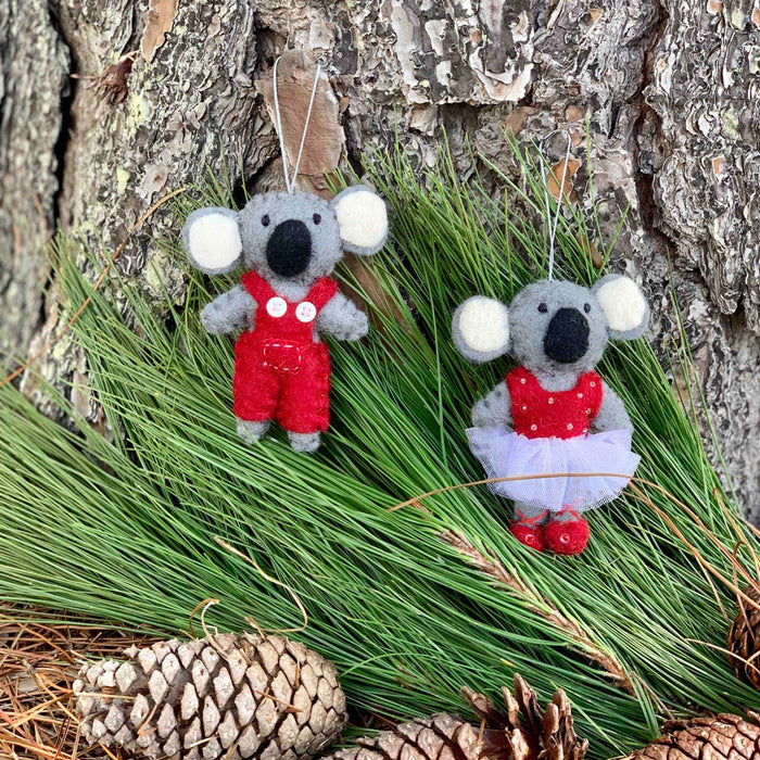 Christmas Koalas in festive outfits - Pashom